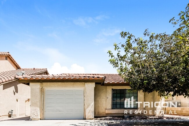 property at 523 Bayberry Dr