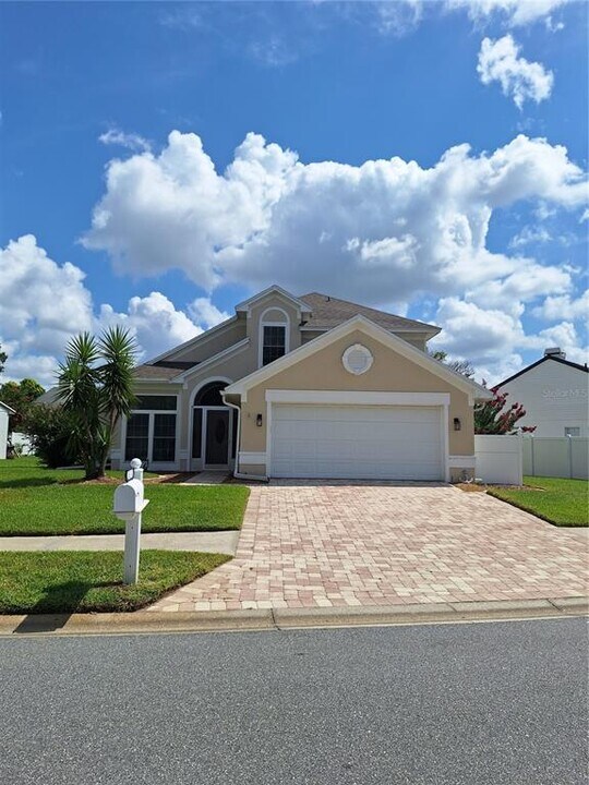 3637 Ventura Club Cir in Orlando, FL - Building Photo