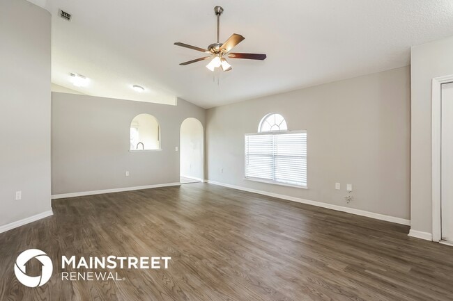 3334 Net Ct in Jacksonville, FL - Foto de edificio - Building Photo