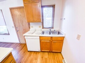 2451 Fiedler Ln, Unit 2