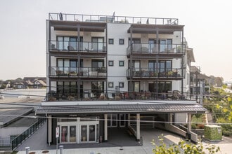 the Shore in Richmond, BC - Building Photo - Building Photo