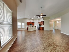 172 Lake Pointe Dr in Pooler, GA - Building Photo - Building Photo