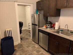 47 Linden St in Boston, MA - Foto de edificio - Building Photo