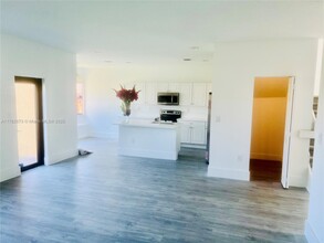 11315 SW 243 Terrace in Homestead, FL - Foto de edificio - Building Photo