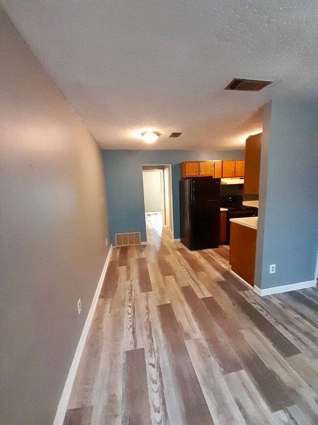 3 Meredith Ct