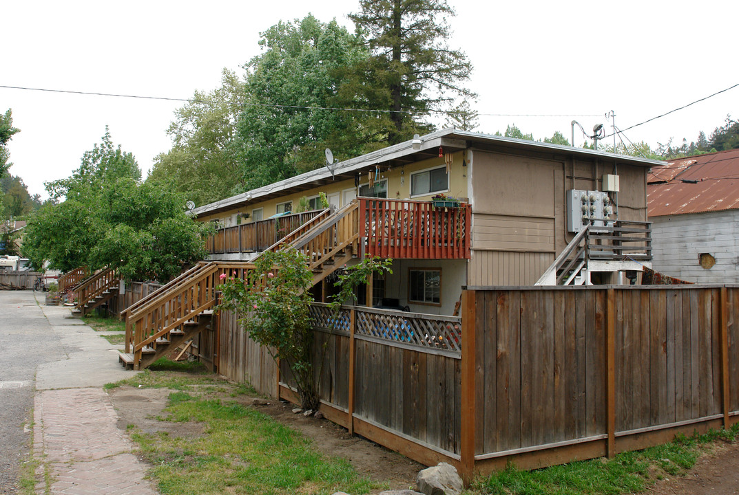 14101-14119 Mill St in Guerneville, CA - Building Photo