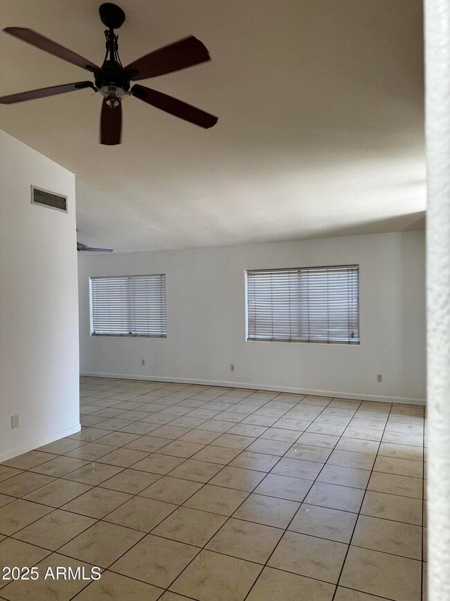13434 N 130th Ln in El Mirage, AZ - Building Photo - Building Photo