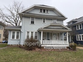 3677 Lake Ave in Rochester, NY - Building Photo