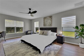 2004 SW 30th St in Cape Coral, FL - Building Photo - Building Photo