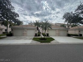 6255 Wilshire Pines Cir in Naples, FL - Building Photo