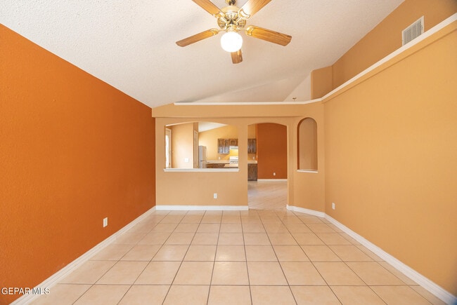 13771 Paseo Central Ave in El Paso, TX - Building Photo - Building Photo