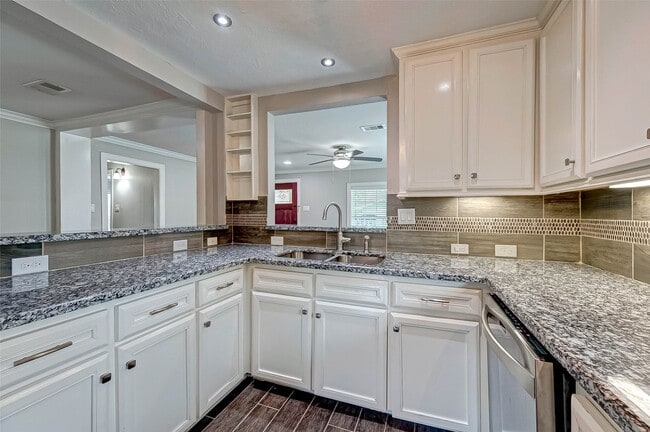 property at 1510 Walton St