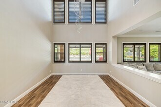 7305 Augusta Dr in Moorpark, CA - Building Photo - Building Photo