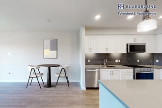 1001 Harvey Dr in Walnut Creek, CA - Building Photo - Building Photo
