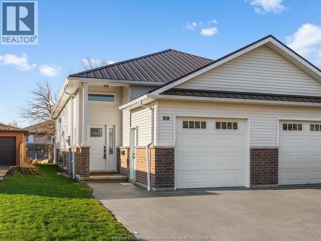 property at 99 Gladstone Ave