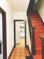 1045 Flemington St in Pittsburgh, PA - Building Photo