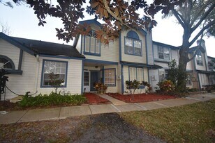 2620 Lancaster Ct in Apopka, FL - Building Photo
