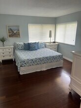 29130 Bay Hollow Dr, Unit 2 Bedroom Condo in Zephyrhills, FL - Building Photo - Building Photo