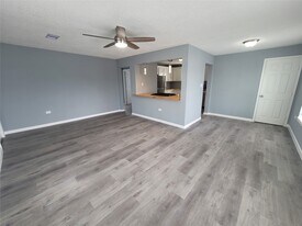 5211 Ave S in Galveston, TX - Building Photo