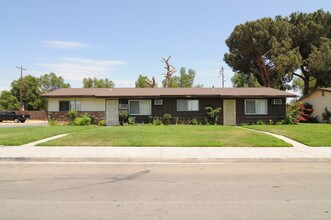 Bouganviella Apartments in Moreno Valley, CA - Building Photo - Building Photo