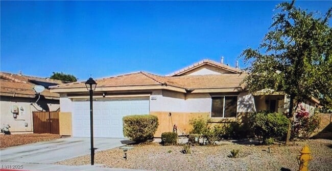 5012 River Splash Ave