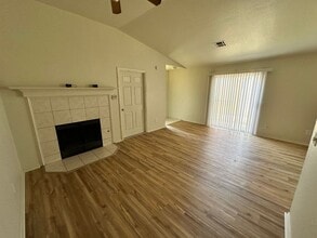 3203 Conestoga Dr in Norman, OK - Building Photo - Building Photo