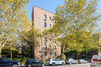 2525 W 2nd St in Brooklyn, NY - Foto de edificio - Building Photo