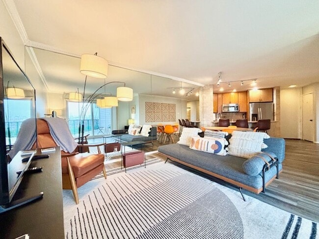 property at 3101 Peninsula Rd