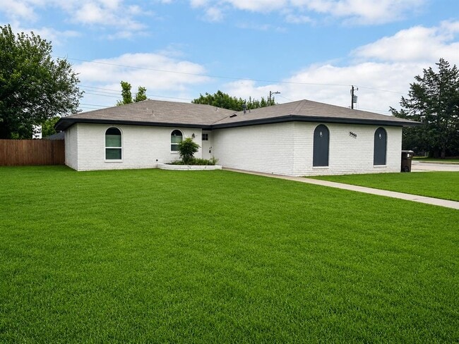 property at 9900 Georgia Ave
