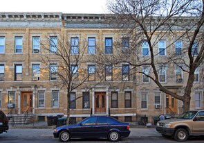 2050 Gates Ave in Flushing, NY - Building Photo