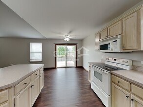 1304 Partridge Dr in Plainfield, IL - Building Photo - Building Photo