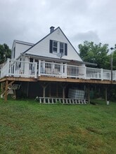 642 5th St NE in Pulaski, VA - Building Photo - Building Photo