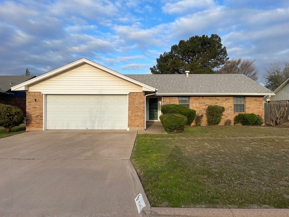 4342 Bluebonnet Ct in Abilene, TX - Building Photo