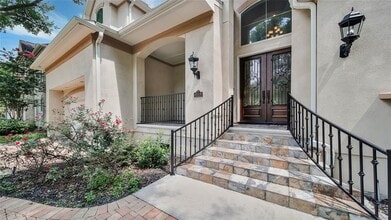 4518 Holt St in Bellaire, TX - Building Photo - Building Photo