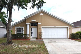 1923 Cranberry Isles Way in Apopka, FL - Building Photo