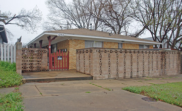 1232 S Rockford Ave in Tulsa, OK - Building Photo - Building Photo