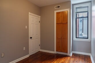 2523 S Rosewood St in Philadelphia, PA - Building Photo - Building Photo