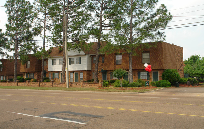 Arlington Apartments photo'