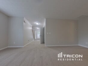 207 Arbor Creek Dr in Dallas, GA - Building Photo - Building Photo
