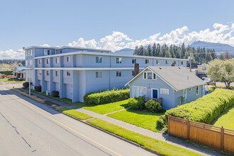 116 N Albert St in Port Angeles, WA - Building Photo - Building Photo