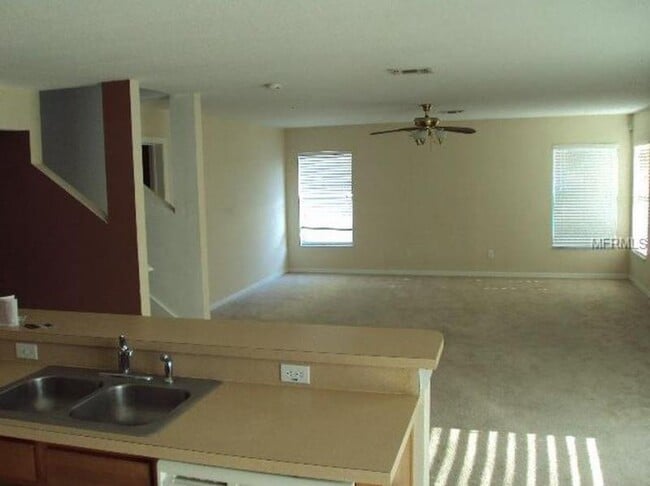 13828 Chihuly Ct in Orlando, FL - Building Photo - Building Photo