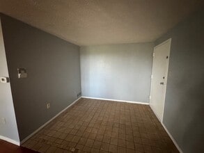 27512 Evergreen Run, Unit 27505 in Imperial, PA - Building Photo - Building Photo