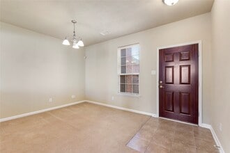 5310 Meadow Canyon Dr in Sugar Land, TX - Building Photo - Building Photo
