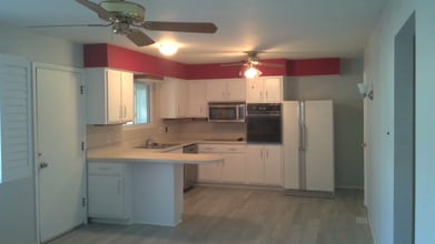 9663 Yorkshire Estates Dr in St. Louis, MO - Building Photo - Building Photo