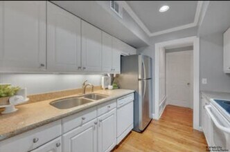 510 Shorely Dr in Barrington, IL - Building Photo - Building Photo