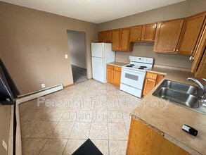 218 Morrison St in West Fargo, ND - Building Photo - Building Photo