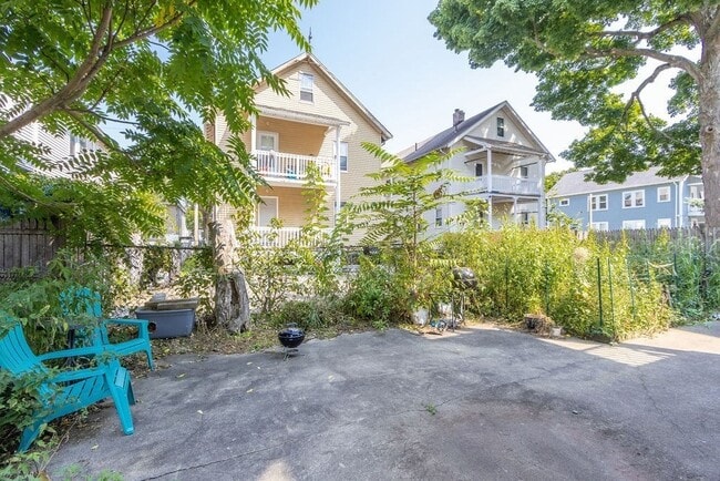46 Stellman Rd, Unit 2