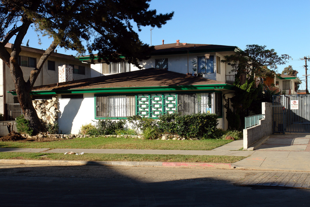 603 S Grevillea Ave in Inglewood, CA - Building Photo