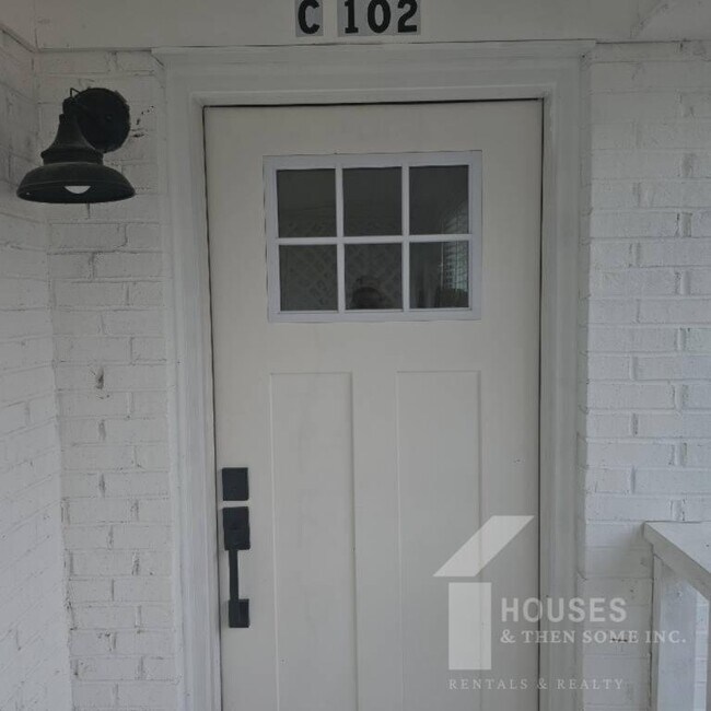 511 Hampton Ave in Greenville, SC - Building Photo - Building Photo