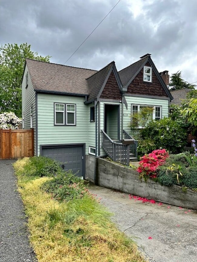 property at 8220 Interlake Ave N